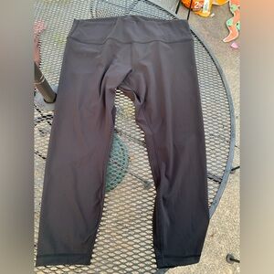 lululemon athletica Black Capris. Like new